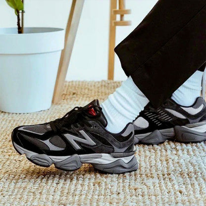 NB 9060 Black/Castlerock